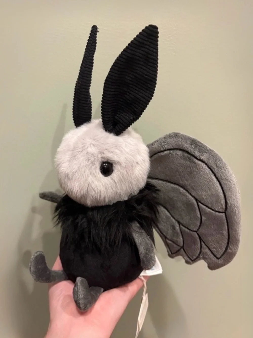 Jellycat Miff Mothman BNWT✨Rare & Retired - Authentic Halloween FAST SHIPPING! - Picture 1 of 9